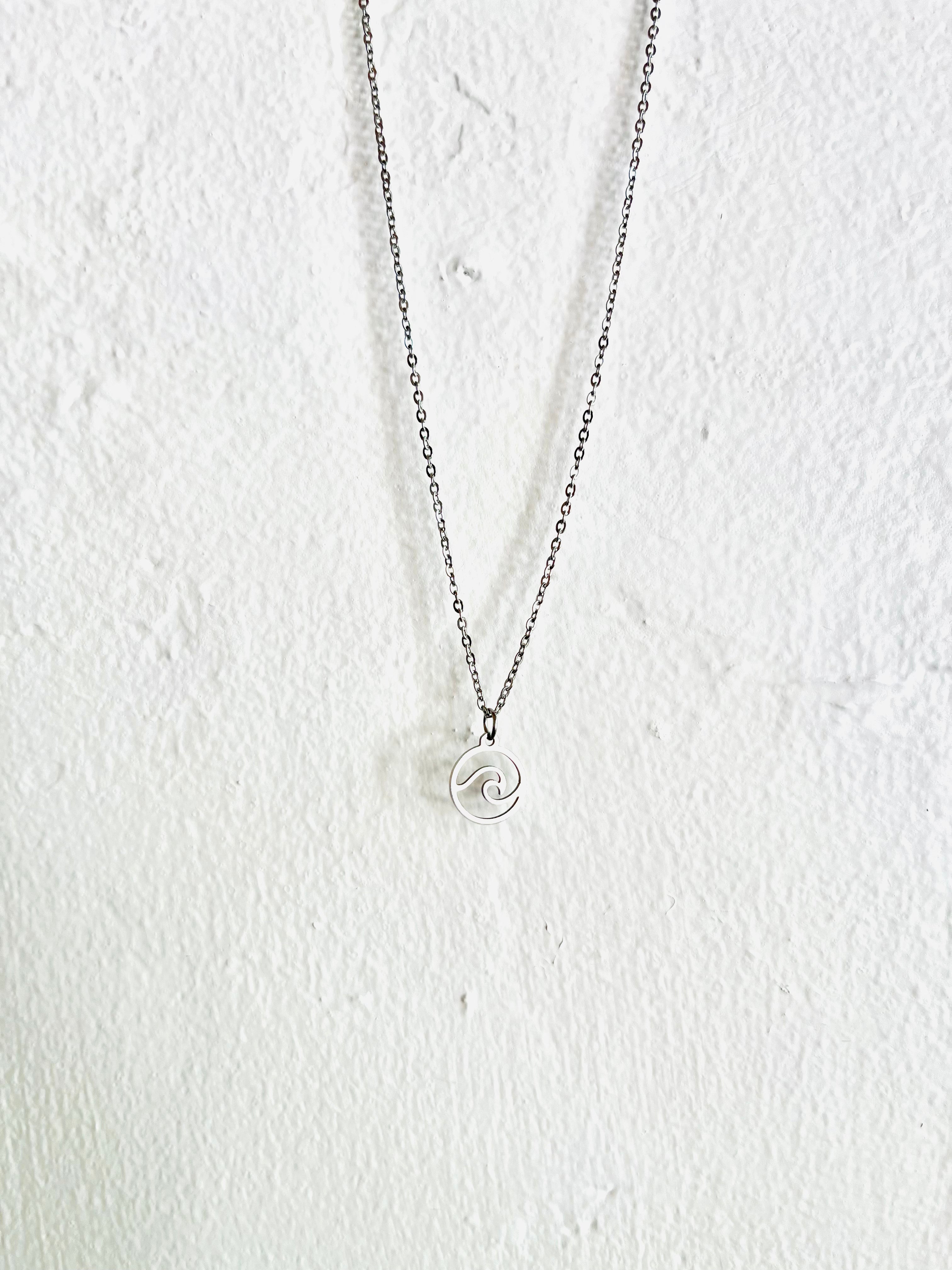 One Wave Necklace
